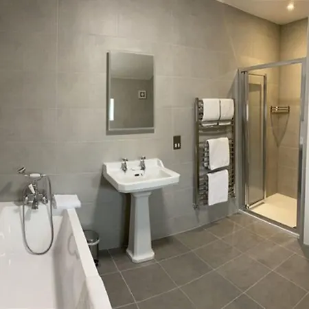 The Corralea Court 3*