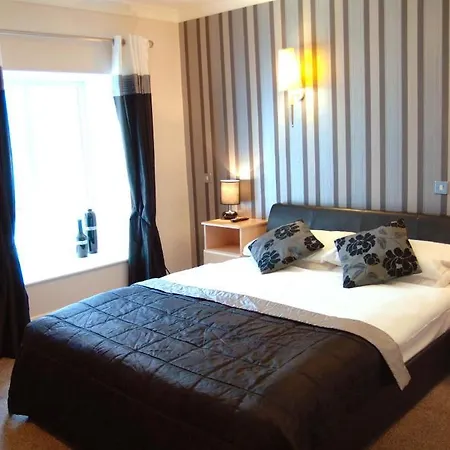 The Corralea Court Hotel 3*